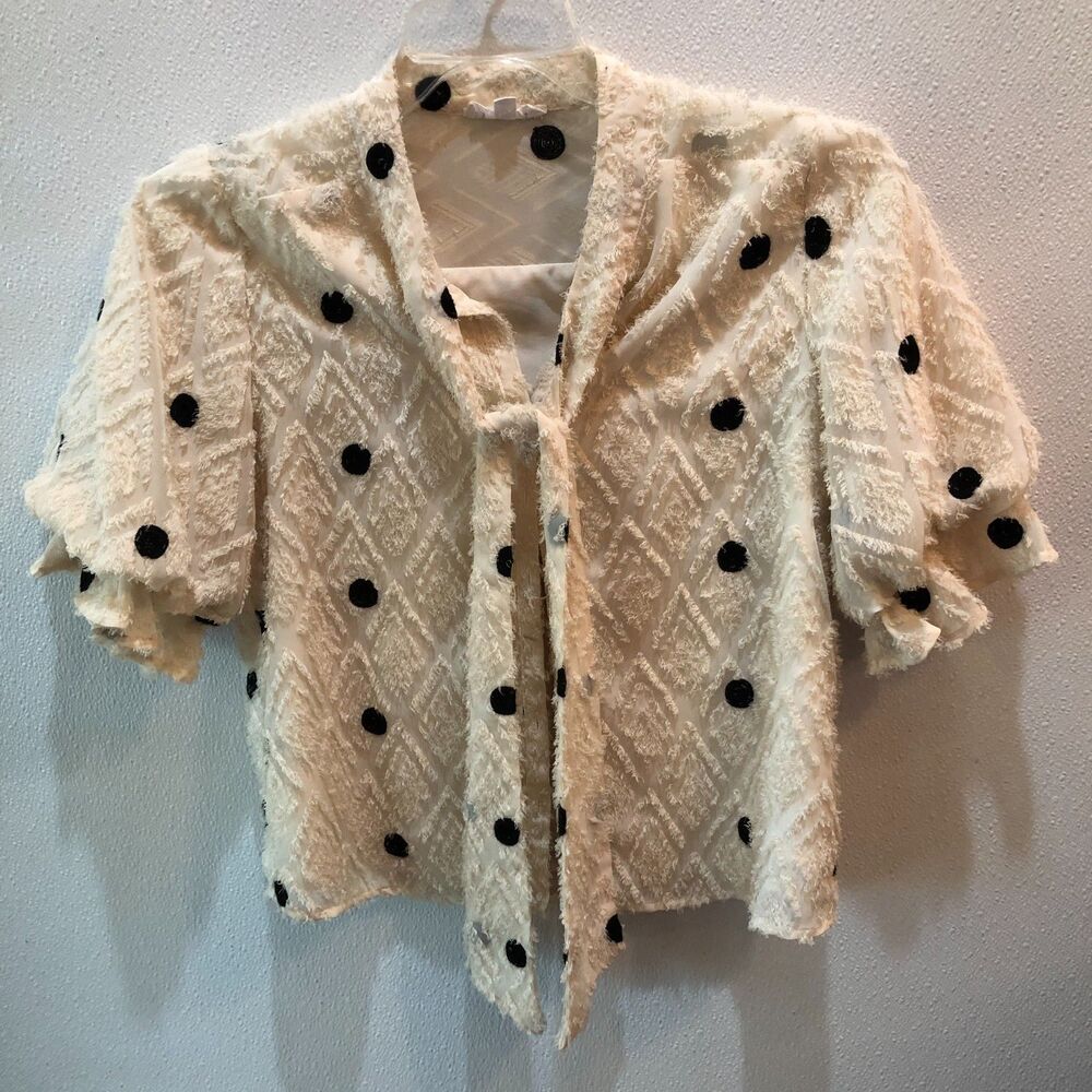 THML Womens XS Cream Black Dot Textured Jacquard Tie Front Blouse Top Damage - Picture 3 of 11